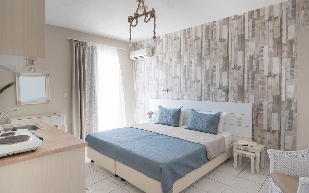 Silver Sun Studios & Apartments Malia  Exterior photo